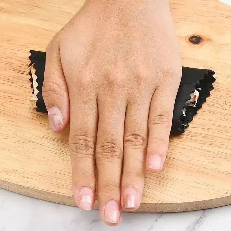 Rurka do obierania czosnku, si – Kitchen Gadgets Youtube recenzja i cena
