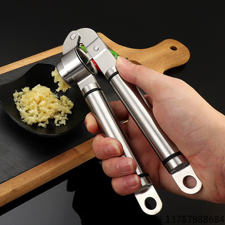 Praska do czosnku ze stali nie – Manual Garlic Press recenzja i cena